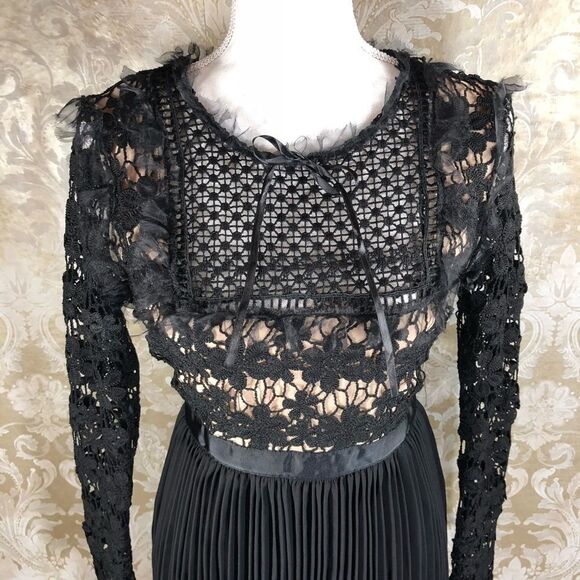 -Romeo and Juliet Couture Dress NWT M - Picture 5 of 10